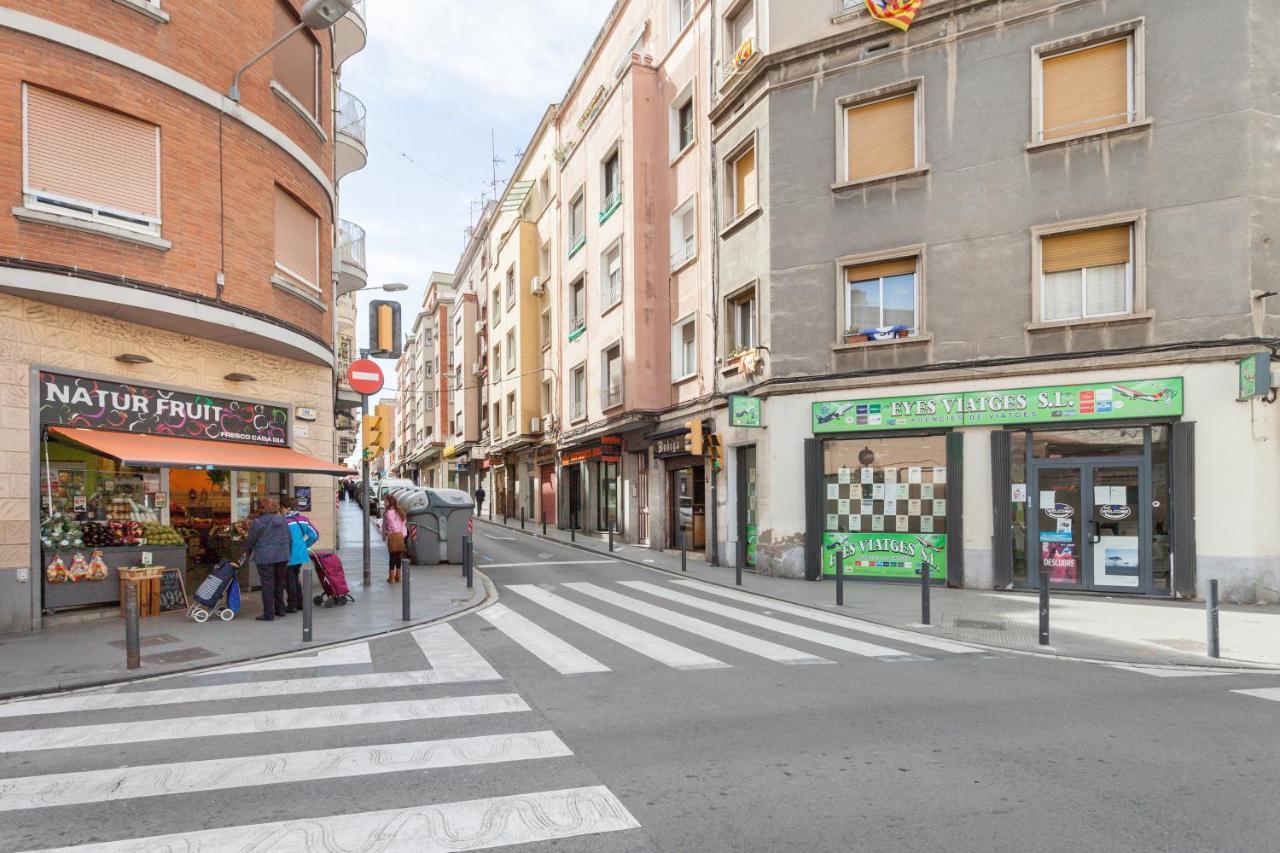 Ferienwohnung Apartamento Con Encanto, Luminoso Y Tranquilo L’Hospitalet de Llobregat Exterior foto