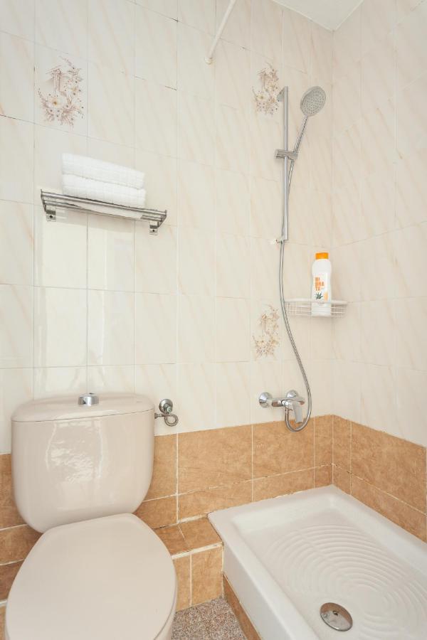 Ferienwohnung Apartamento Con Encanto, Luminoso Y Tranquilo L’Hospitalet de Llobregat Exterior foto