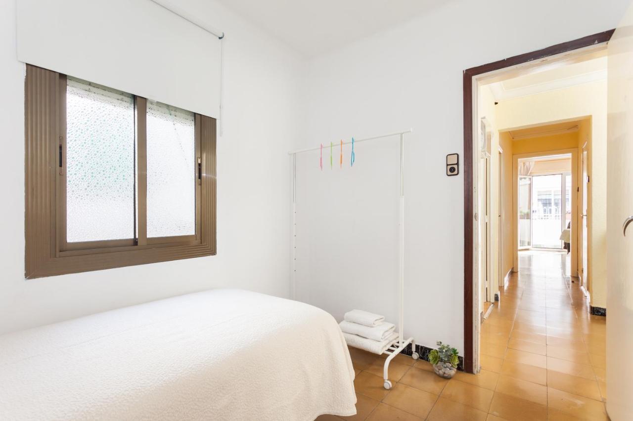 Ferienwohnung Apartamento Con Encanto, Luminoso Y Tranquilo L’Hospitalet de Llobregat Exterior foto